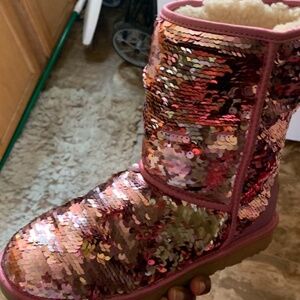 Sequence rose gold ugg boots